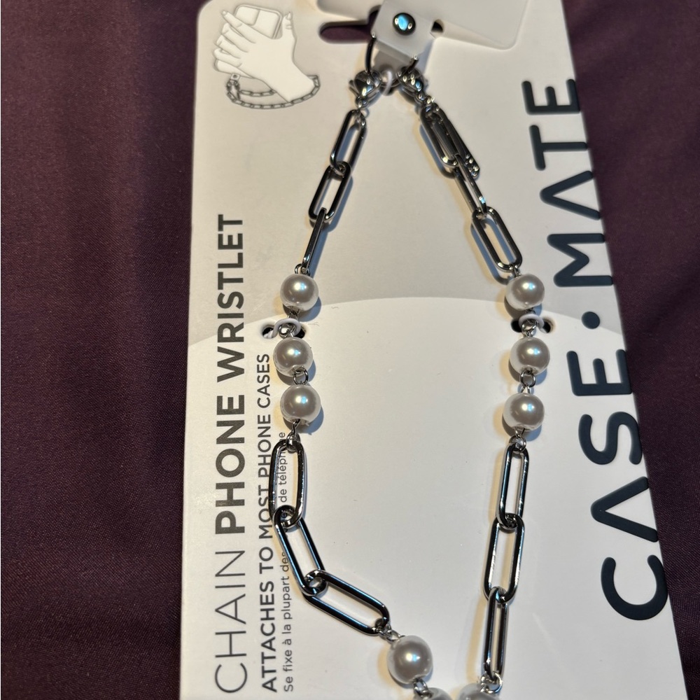 NWT- Pearl/chain phone wristlet